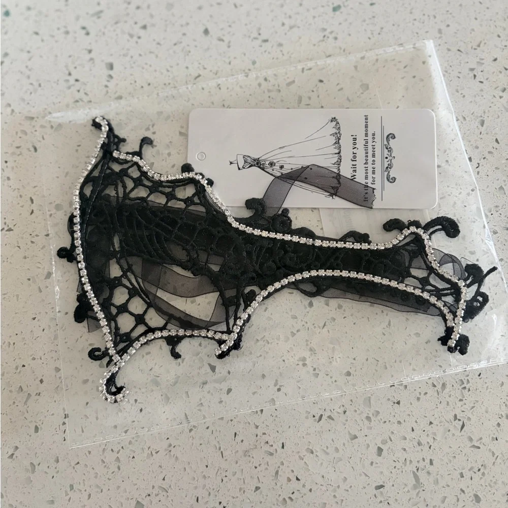 New Black Lace Masquerade Mask with Rhinestones